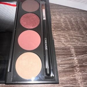 Mirabella Eyeshadow Palette makeup face
